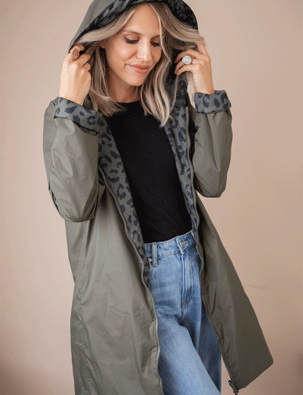 The Leo Reverse Khaki - Coat