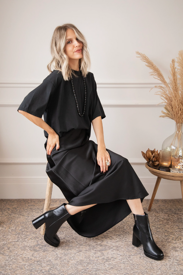 <h2>Sarah's Favs</h2>