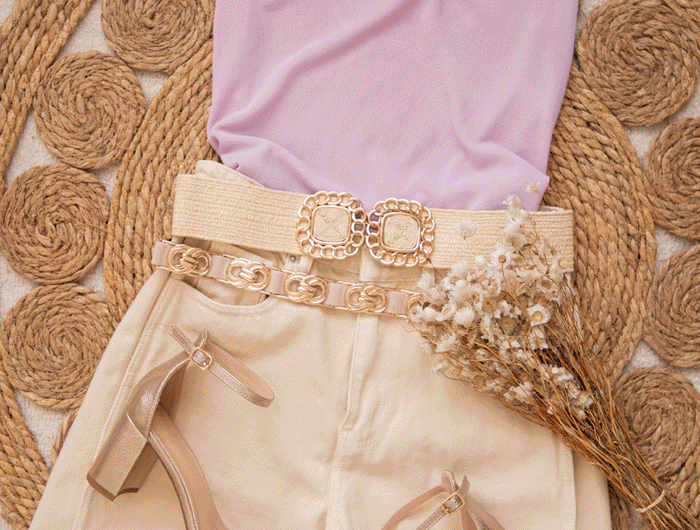 <h1>25% OFF<br/>TEES, TOPS<br/>& JEANS</h1>