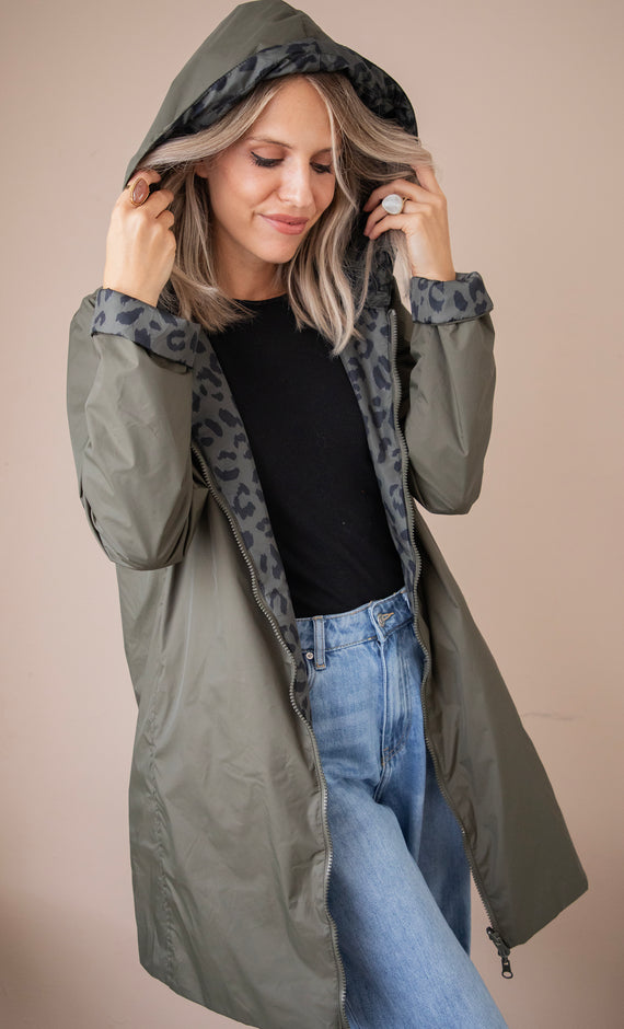 The Leo Reverse Khaki - Coat