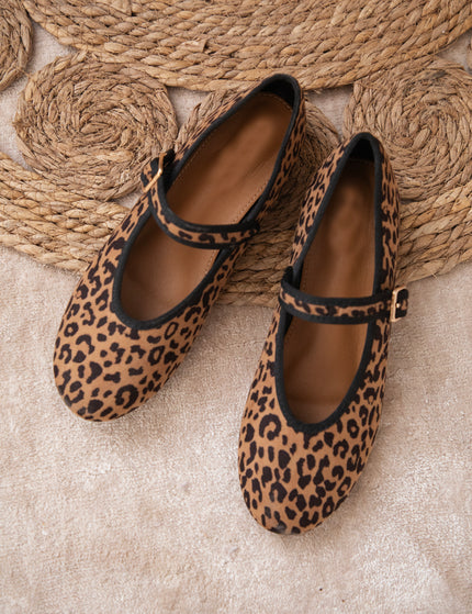 Wild Walks Camel/Black - Flats