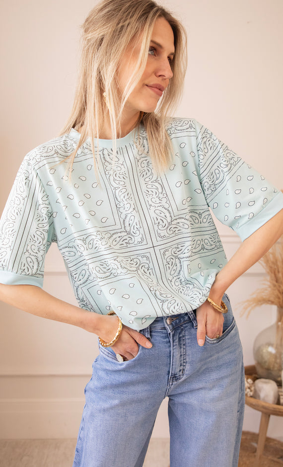 Sadie Paisley Baby Blue - T-Shirt