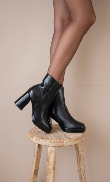 Take It Higher Black - Boots