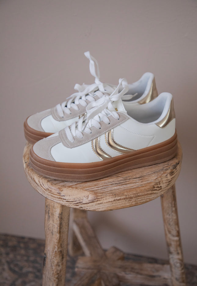 Chasing Dreams White/Gold - Sneakers