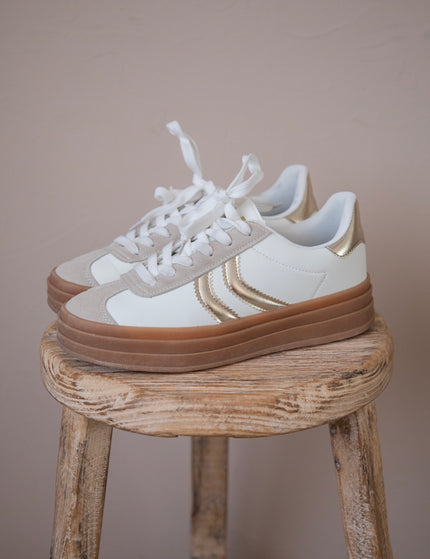 Chasing Dreams White/Gold - Sneakers