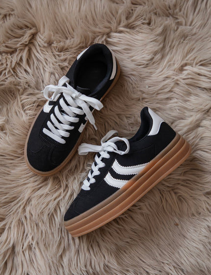 Chasing Dreams Black/White - Sneakers