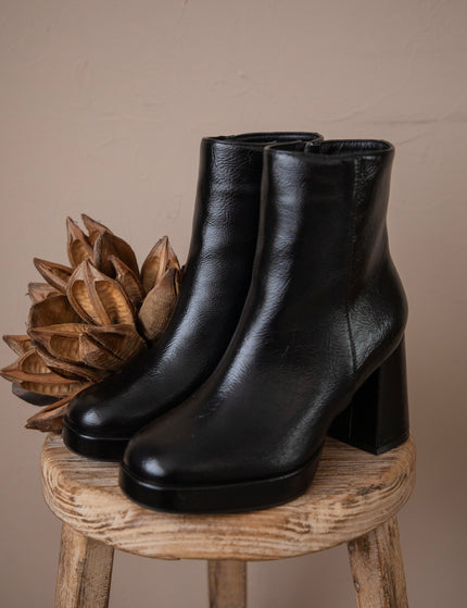 Take It Higher Black - Boots