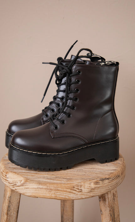 Chunky Love Dark Brown - Boots