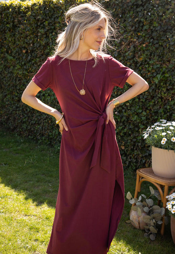Katie Knot Burgundy - Maxi Dress