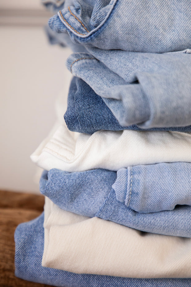 <h2>Jeans</h2>