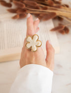 Power Flower Beige - Ring