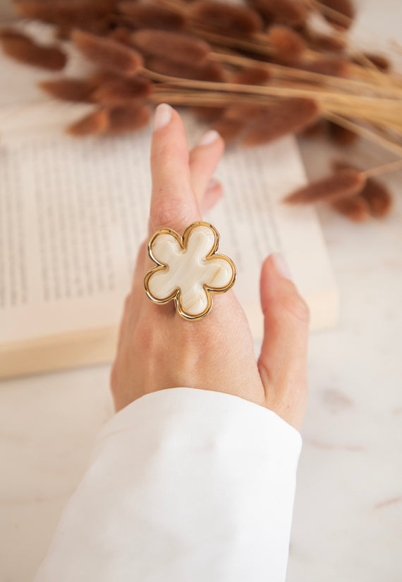 Power Flower Beige - Ring