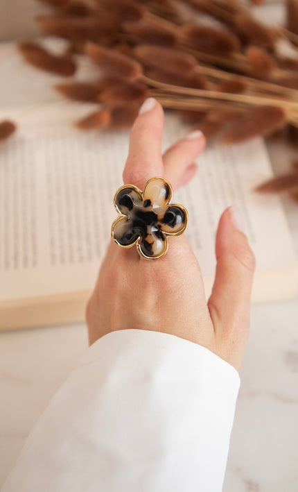 Power Flower Beige/Black - Ring