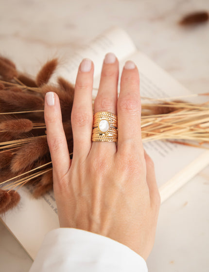 Amira White/Gold - Ring