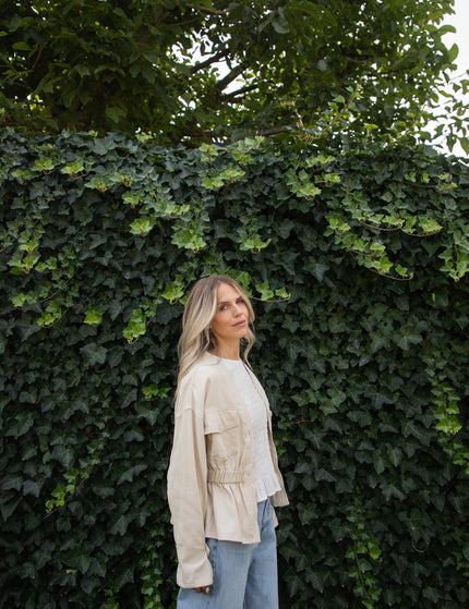 Jacke - Gathered Grace - Beige