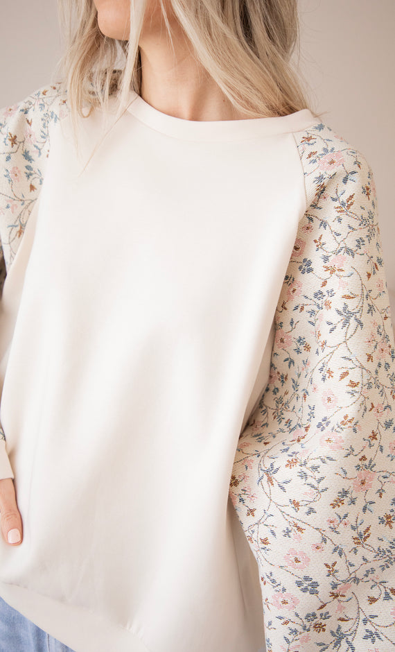 Rosy Belle Beige/Soft Pink - Sweater