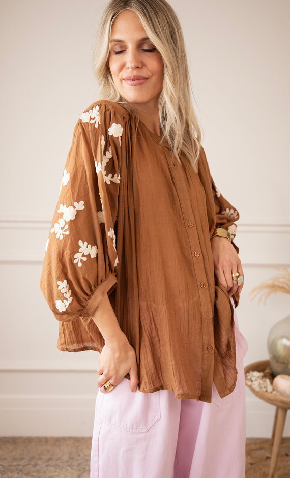 Bloomery Brown - Blouse