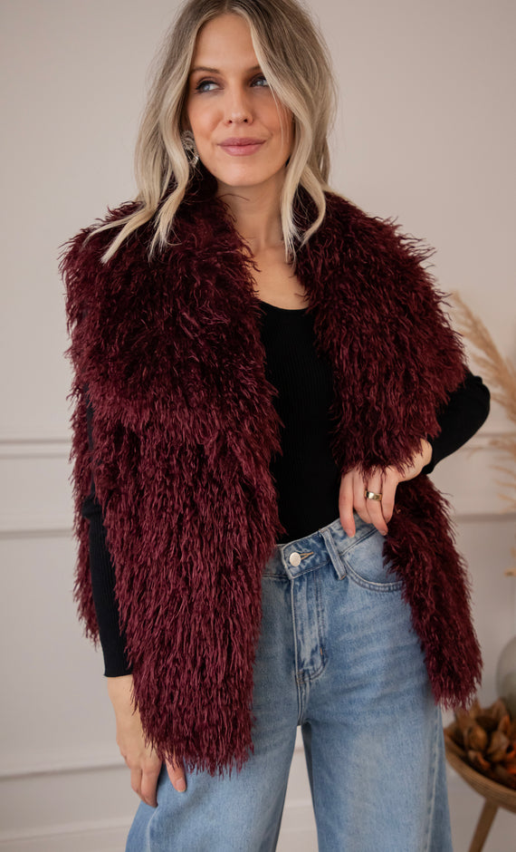 Femme Fluff Burgundy - Vest/Jacket