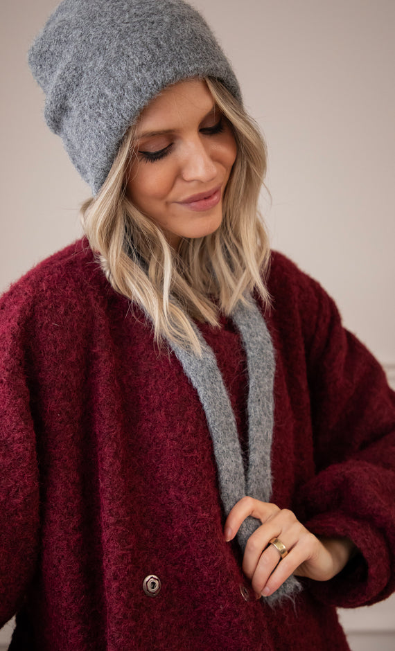 Winter Walks Grey - Hat