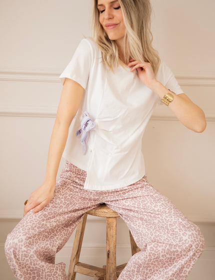 Happy Bow White - T-Shirt