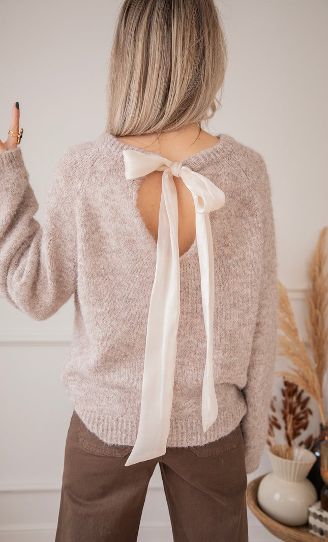 Bowy Bo Taupe - Sweater