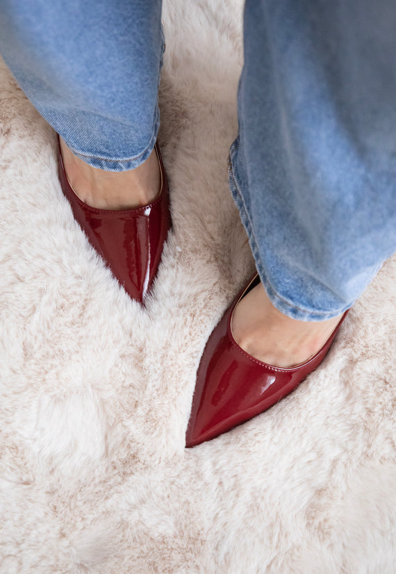 Delphine Lacquer Bordeaux - Heels