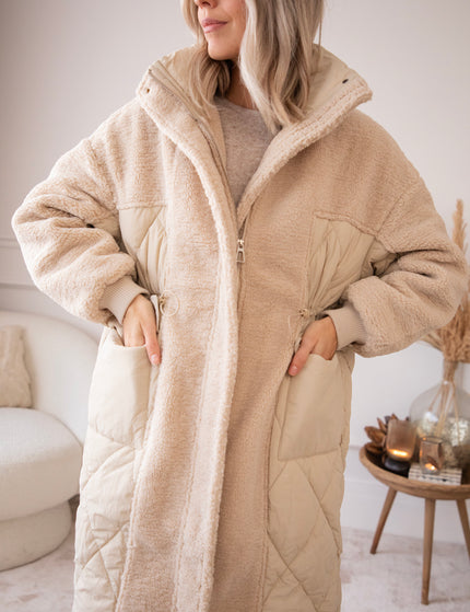 Bear The Cold Beige - Coat