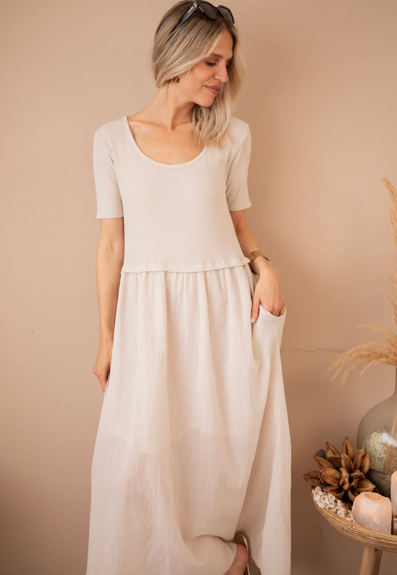 Soraya Short Sleeve Café Au Lait - Maxi Jurk