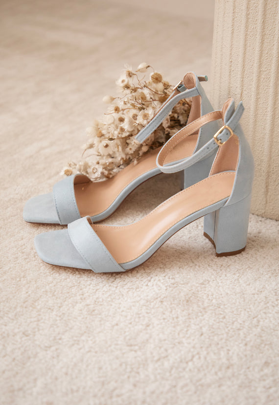 Statement Step Soft Blue - Heels