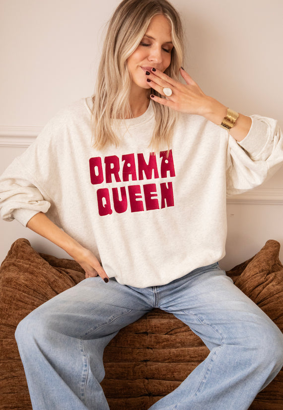Drama Queen Soft Grey/Burgundy - Sweater