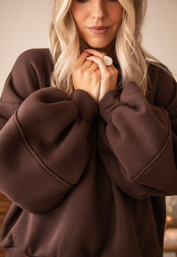 Snuggle Up Cacao - Sweater