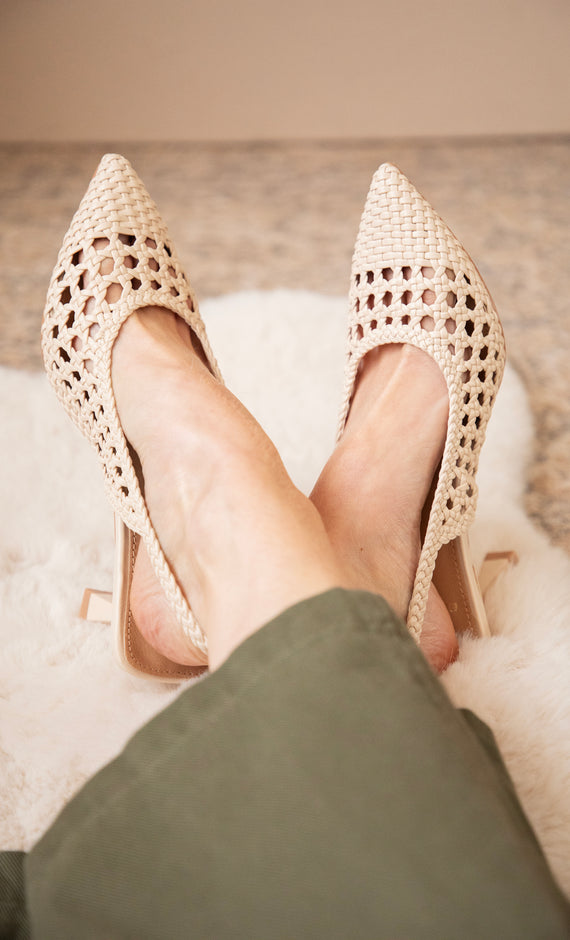Woven Elegance Beige - Heels