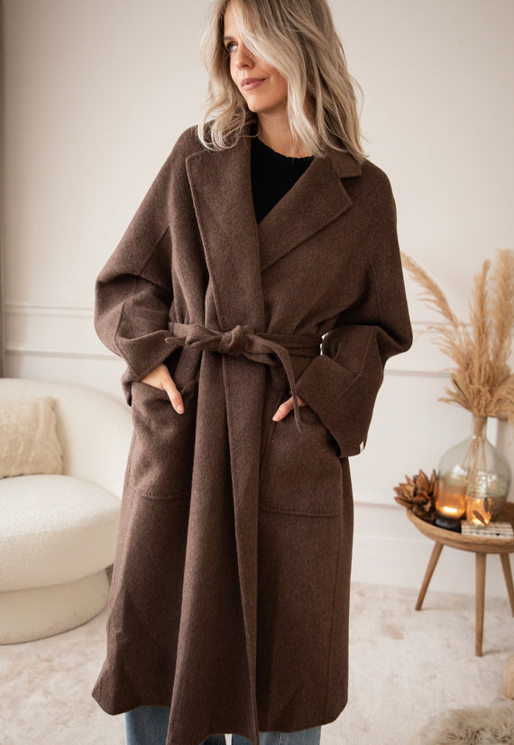 Mantel - Mara Monteaux - Choco