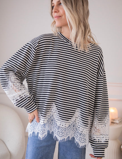 Lines & Lace Black - Blouse