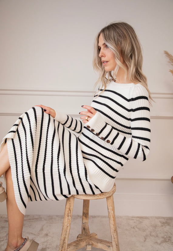 Striped Serenity Off White/Black - Set