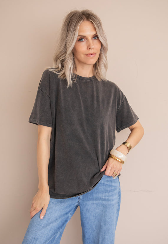 The Base Dark Grey - T-Shirt