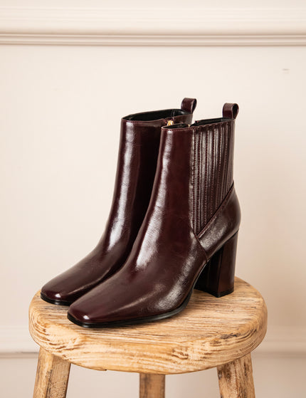 Stiefel - The Outline - Weinrot