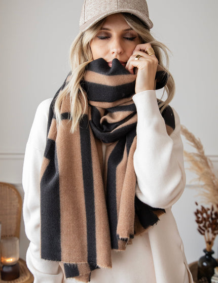 Warm Me Up Camel/Black - Scarf