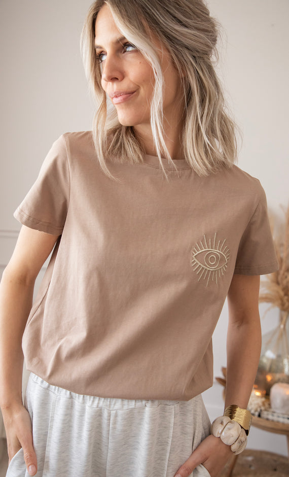 The Golden Eye Peanut - T-Shirt