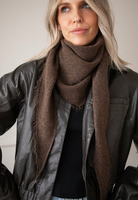 More Than A Scarf Choco - Sjaal