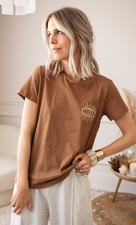 The Golden Eye Brown - T-Shirt