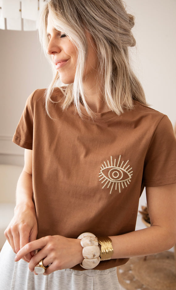 The Golden Eye Brown - T-Shirt