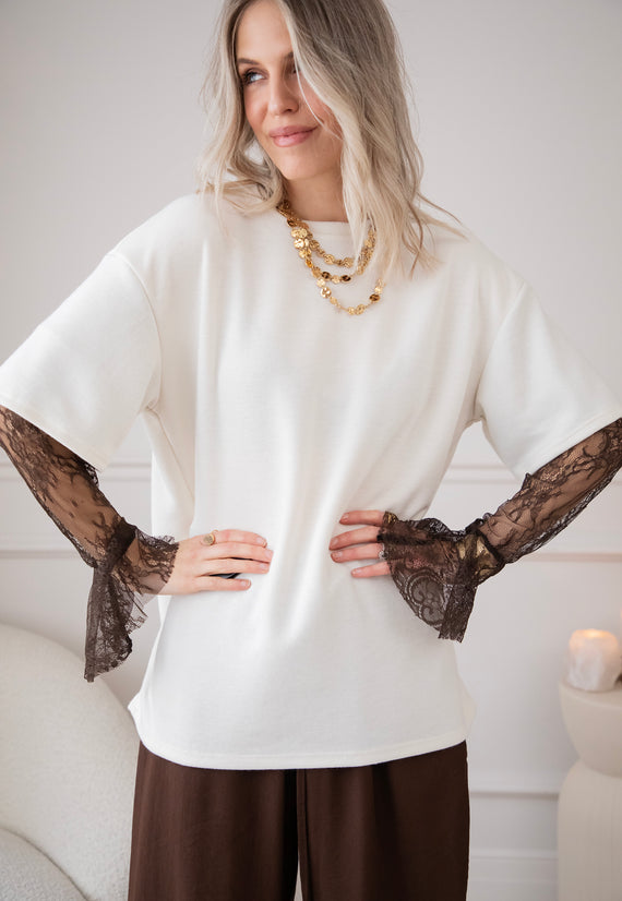 Lucy Lace Layer Beige - Longsleeve