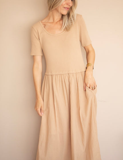 Soraya Short Sleeve Beige - Maxi Jurk