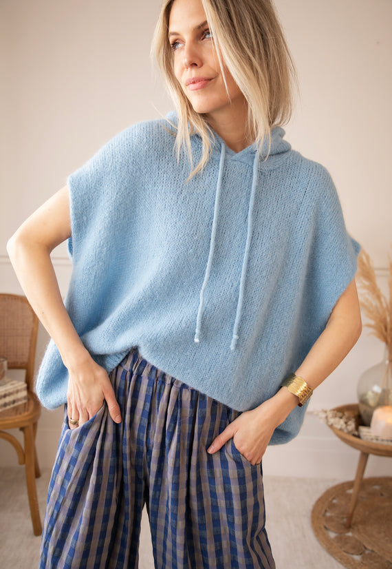 Sleeveless Ease Blue - Sweater