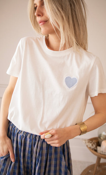 Checkered Beating Heart White/Blue - T-Shirt