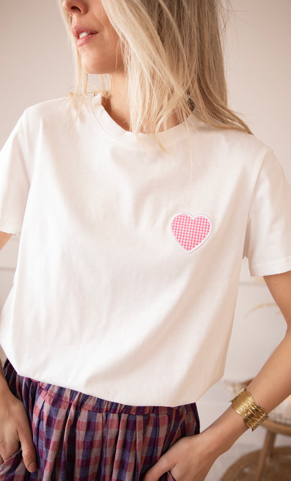 Checkered Beating Heart White/Pink - T-Shirt