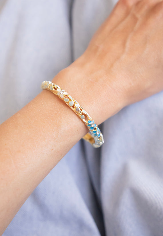 Bloom Bangle Soft Blue/White - Armband