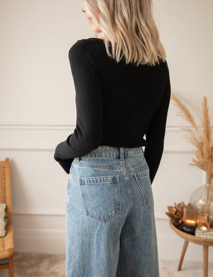 Victoria Black - Longsleeve