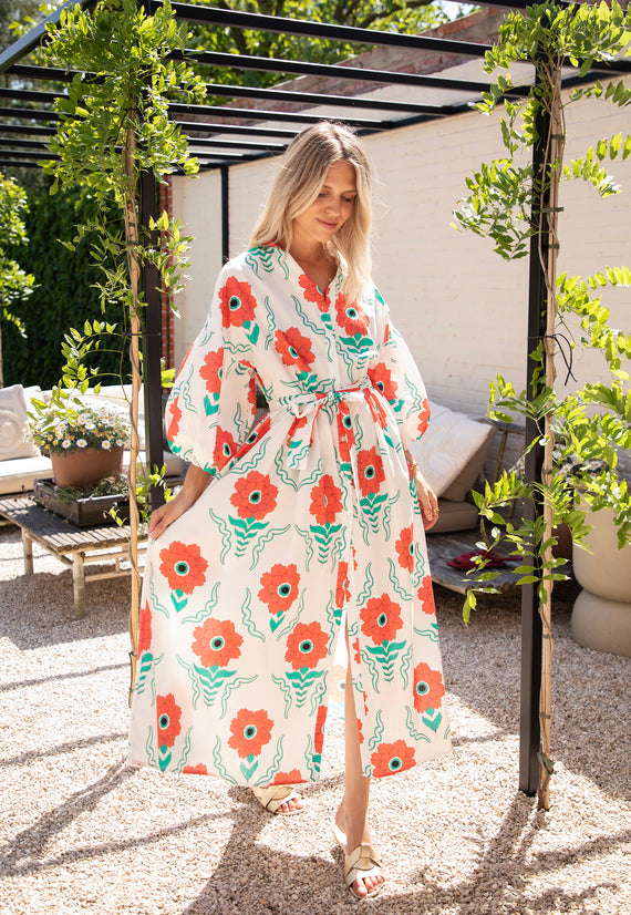 Full Flower Energy White/Red - Maxi Dress